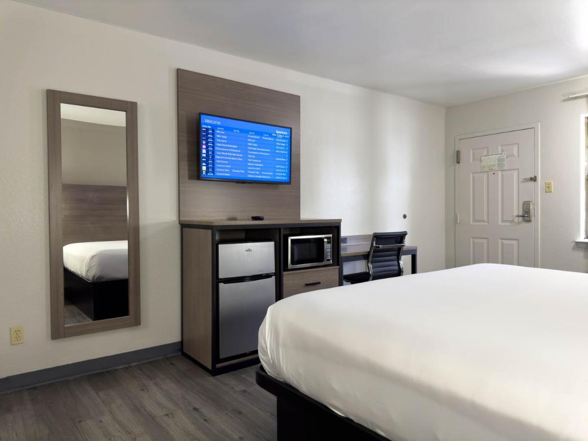 Americas Best Value Inn Όστιν Εξωτερικό φωτογραφία